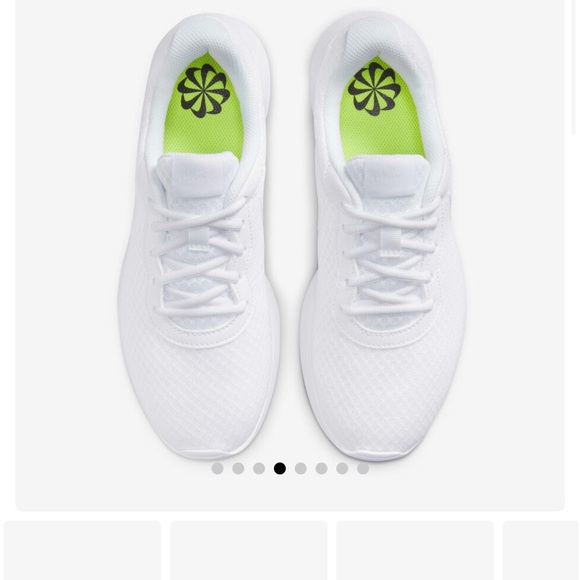 Nike Tanjun
Women's Shoes size 11 women’s .If you size 10 can be fit too. - Picture 1 of 13